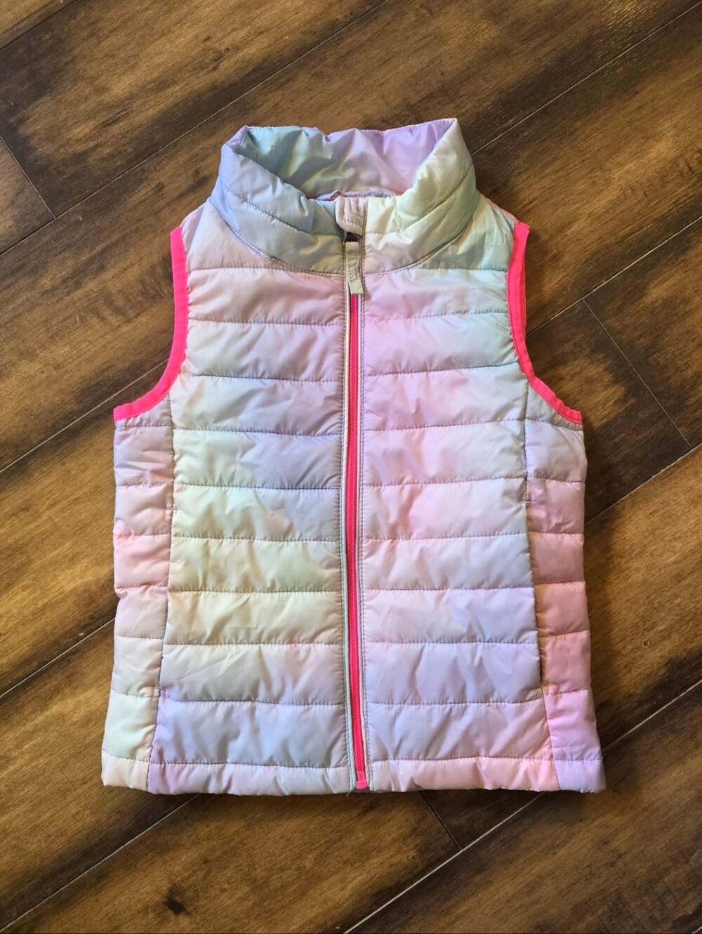 Amazon Essentials Girls Pastel Rainbow Puffer Vest with Pink Trim